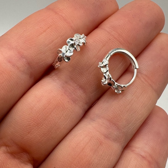 2/$30 Genuine 925 Sterling Silver Floral Hoop Earrings - Picture 4 of 9